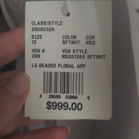 Melissa Sweet 3D Beaded Floral Wedding Dress - Picture 11 of 12